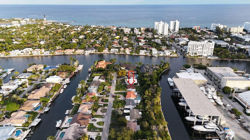 Beautifully updated home in a prime Pompano Beach location! - Beach Home for sale in Pompano Beach, Florida on Beachhouse.com