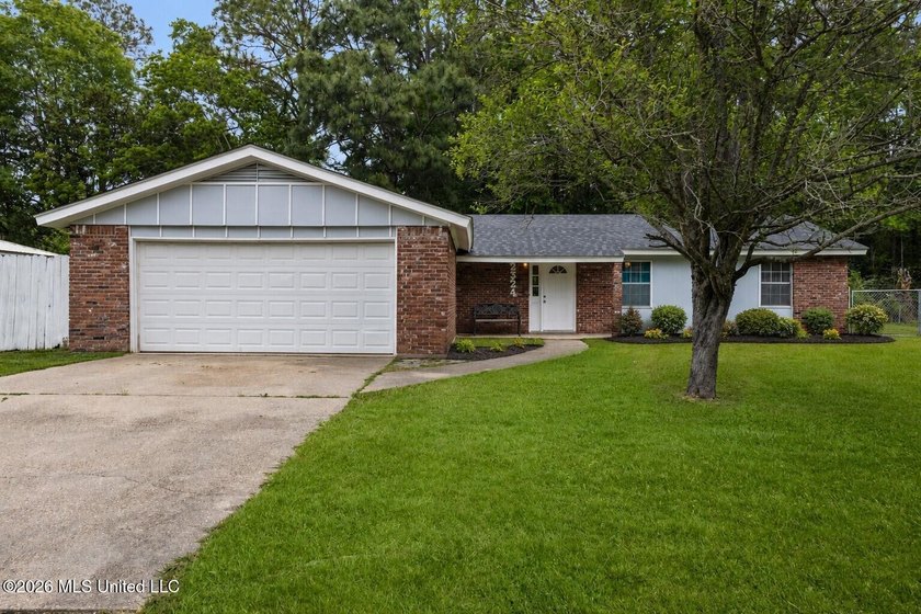 Completely remodeled and truly move-in ready, this stunning - Beach Home for sale in Gautier, Mississippi on Beachhouse.com