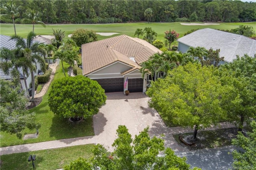 LOCATION!! Beautiful 4BR, 2.5BA, 3CG home sits on the 1st - Beach Home for sale in Palm City, Florida on Beachhouse.com