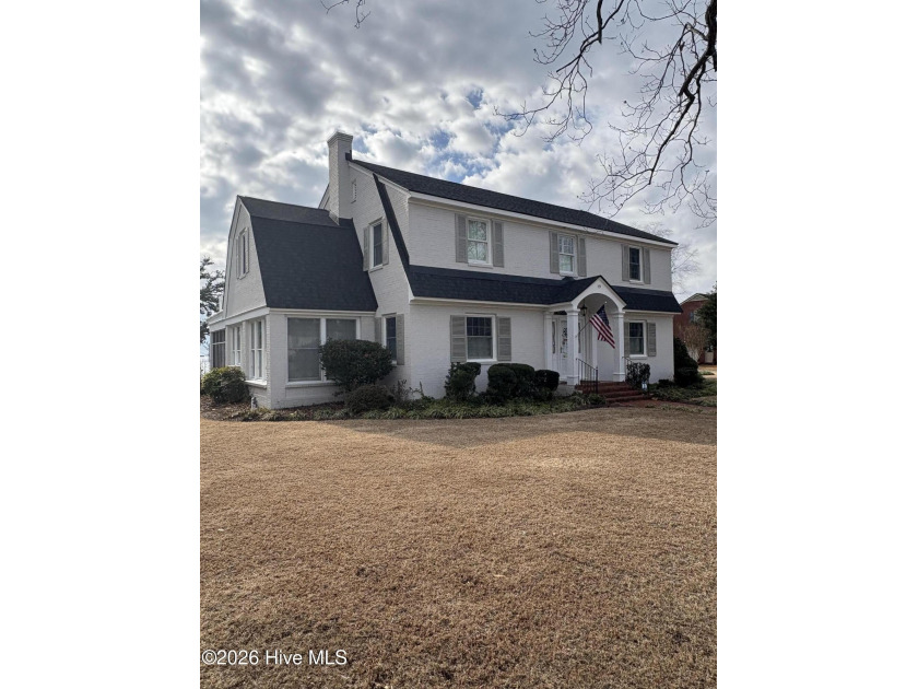 EDENTON WATERFRONT!!! Bulkheaded, Strongest Pier Around, Double - Beach Home for sale in Edenton, North Carolina on Beachhouse.com