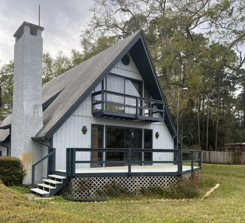 Awesome A frame home with great potential.
Adjoining lot for - Beach Home for sale in Santa Rosa Beach, Florida on Beachhouse.com