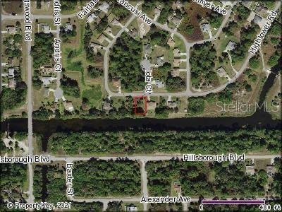 Beautiful waterfront lot on the Cocoplum Waterway, freshwater - Beach Lot for sale in North Port, Florida on Beachhouse.com