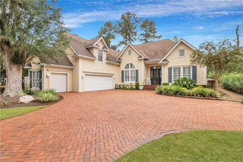 Incredible view from this move-in ready home, situated on a - Beach Home for sale in Bluffton, South Carolina on Beachhouse.com