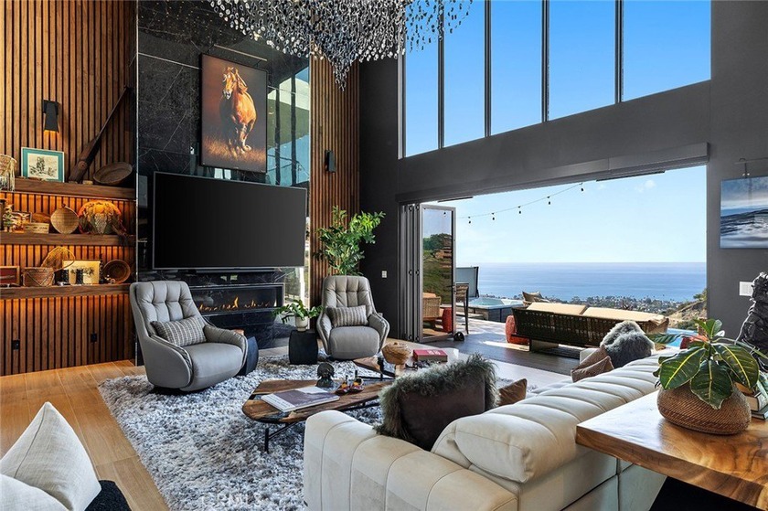 Step into a world of modern luxury and innovation--this - Beach Home for sale in San Clemente, California on Beachhouse.com