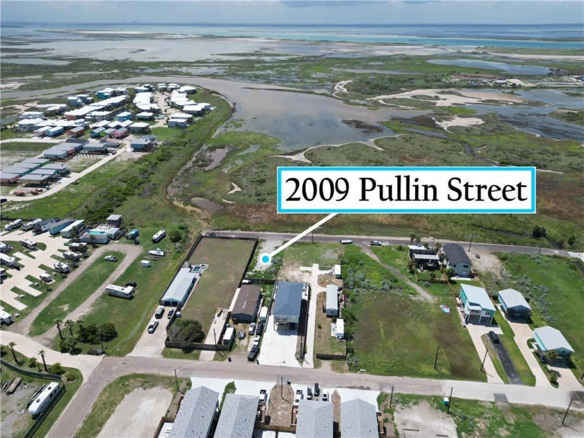 Oversized 6750 Sq ft lot with amazing water views! Located on - Beach Lot for sale in Port Aransas, Texas on Beachhouse.com