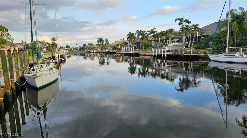 Wanta build a ........ Florida dream home?  This WATERFRONT - Beach Lot for sale in Punta Gorda, Florida on Beachhouse.com