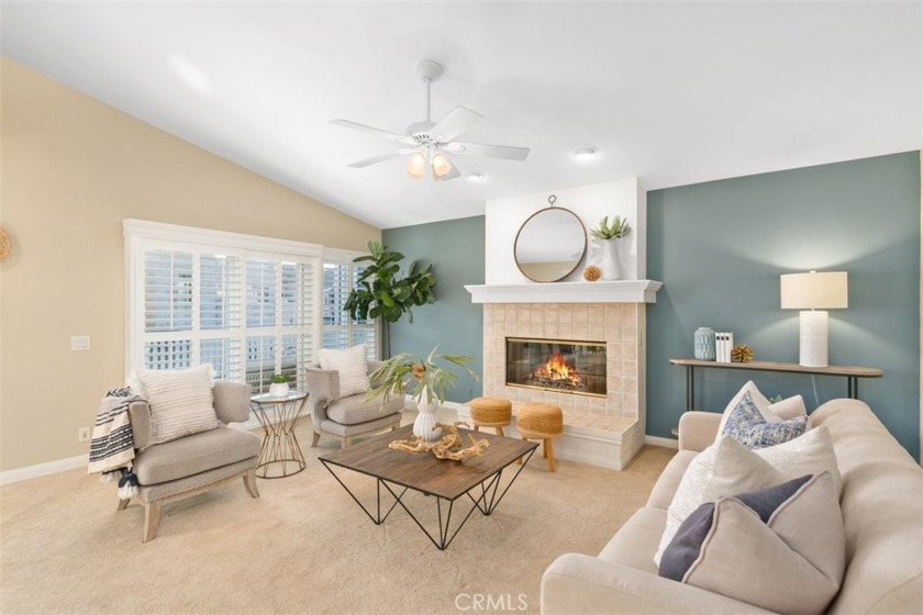 This charming beachside retreat is located just one house from - Beach Home for sale in Newport Beach, California on Beachhouse.com
