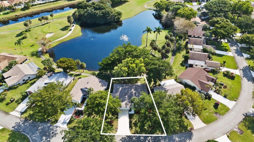 Completely remolded estate home with lake & golf views*Open - Beach Home for sale in Delray Beach, Florida on Beachhouse.com