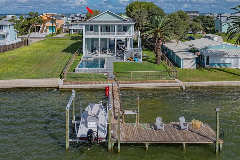 Perfectly positioned on shimmering Salt Lake, this modern - Beach Home for sale in Rockport, Texas on Beachhouse.com