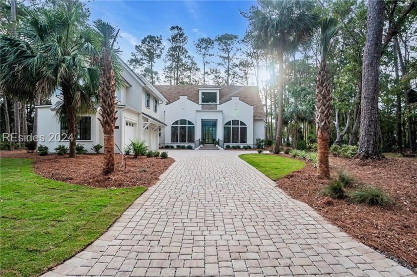 BRAND NEW CONSTRUCTION with showstopping fresh designer - Beach Home for sale in Bluffton, South Carolina on Beachhouse.com