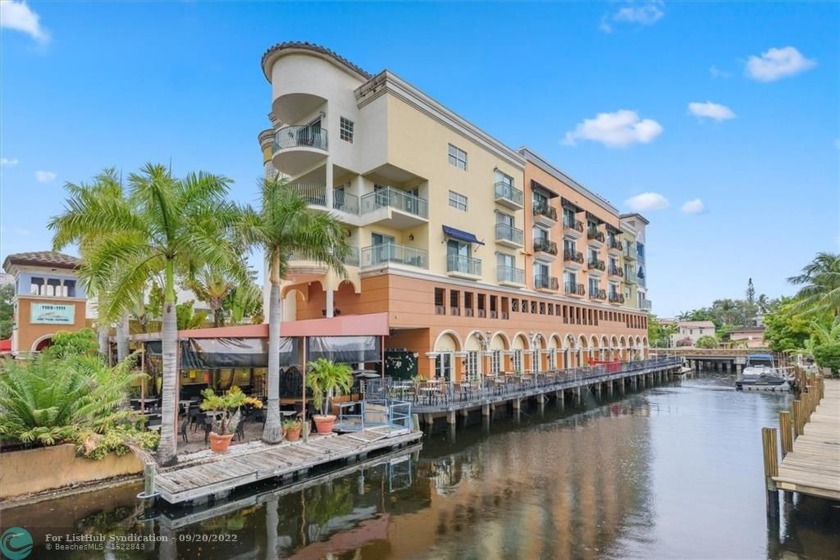 NEWLY UPDATED RARE GEM DIRECT ON LAS OLAS! This stunning - Beach Condo for sale in Fort Lauderdale, Florida on Beachhouse.com