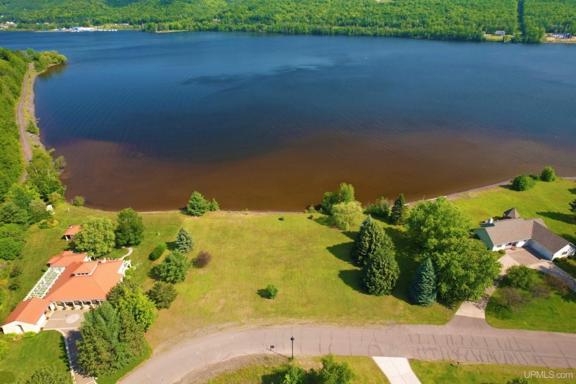 A rare opportunity to own Portage Lake waterfront property in - Beach Lot for sale in Houghton, Michigan on Beachhouse.com