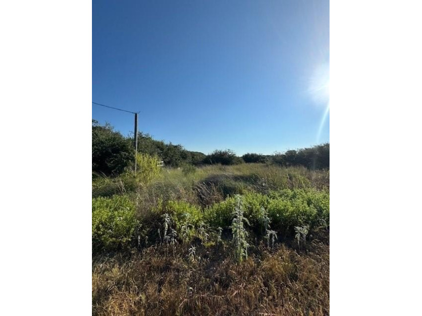 Take a look at this 5 acres and let your imagination run wild - Beach Lot for sale in Aransas Pass, Texas on Beachhouse.com