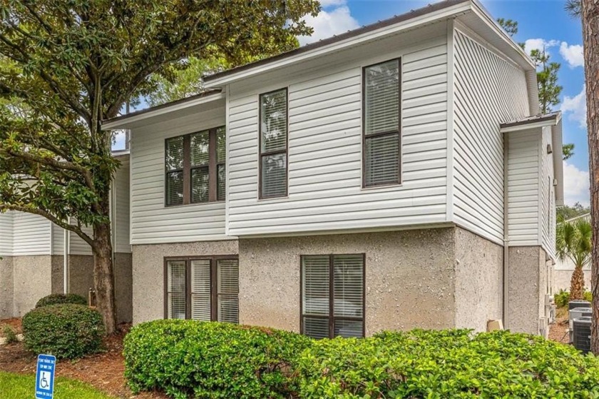 TOP floor END unit condo in an established community only 2 - Beach Condo for sale in Saint Simons, Georgia on Beachhouse.com