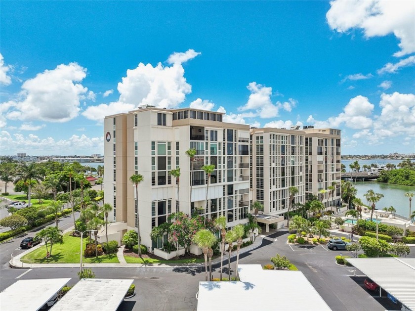 *SELLER FINANCING AVAILABLE - APPRAISED AT $450,000 on 6/28/24 - Beach Condo for sale in South Pasadena, Florida on Beachhouse.com