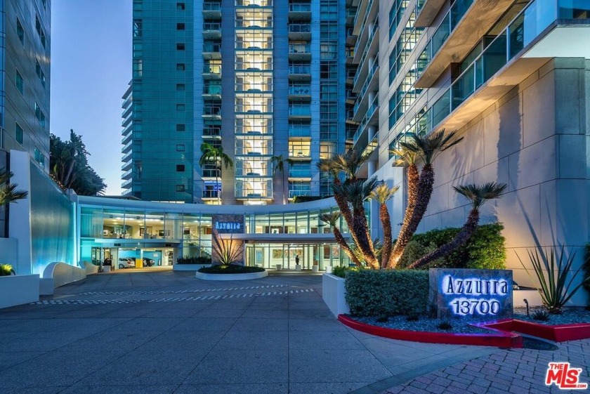 Spacious 1 bedroom, 1 bathroom corner unit with beautiful City - Beach Condo for sale in Marina Del Rey, California on Beachhouse.com