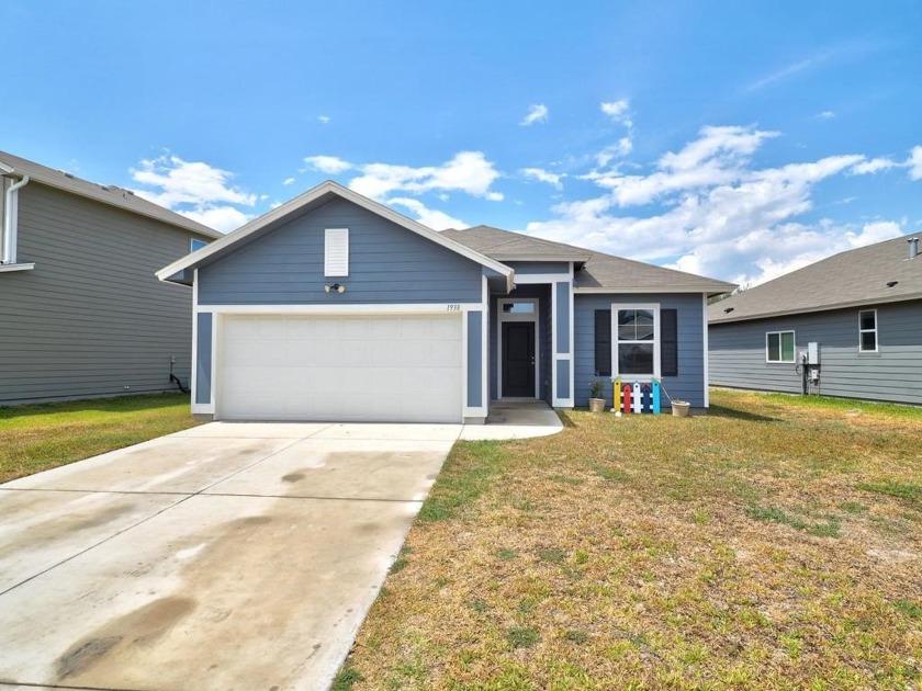 This newer construction home blends modern style with everyday - Beach Home for sale in Aransas Pass, Texas on Beachhouse.com