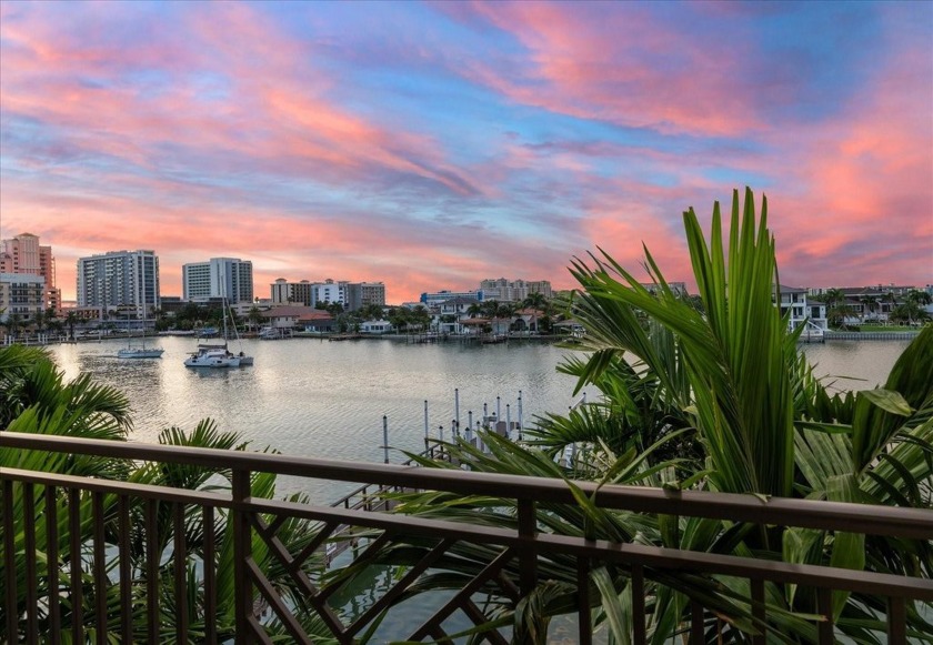 WATERFRONT!!! METICULOUS PROPERTY! NEVER RENTED! 2017 - Beach Townhome/Townhouse for sale in Clearwater, Florida on Beachhouse.com