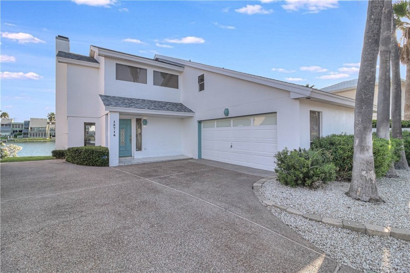 A BEAUTIFUL GATHERING PLACE WITH STUNNING VIEWS!  This 4 Bedroom - Beach Home for sale in Corpus Christi, Texas on Beachhouse.com