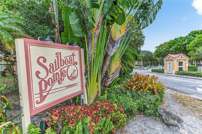 First-floor lakefront unit with screened patio in a gated - Beach Condo for sale in Oakland Park, Florida on Beachhouse.com