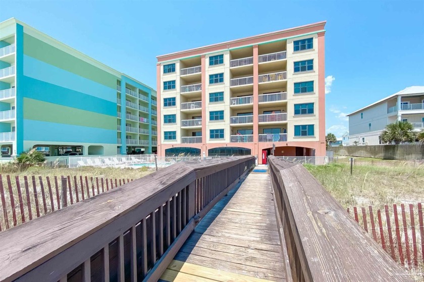 Don't miss this great 2 bedroom/2 bath unit with fabulous Gulf - Beach Home for sale in Orange Beach, Alabama on Beachhouse.com