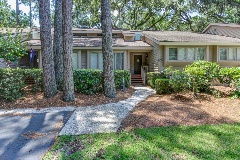 34 Muirfield. Quick walk to all Harbour Town has to offer - Beach Vacation Rentals in Hilton Head Island, South Carolina on Beachhouse.com