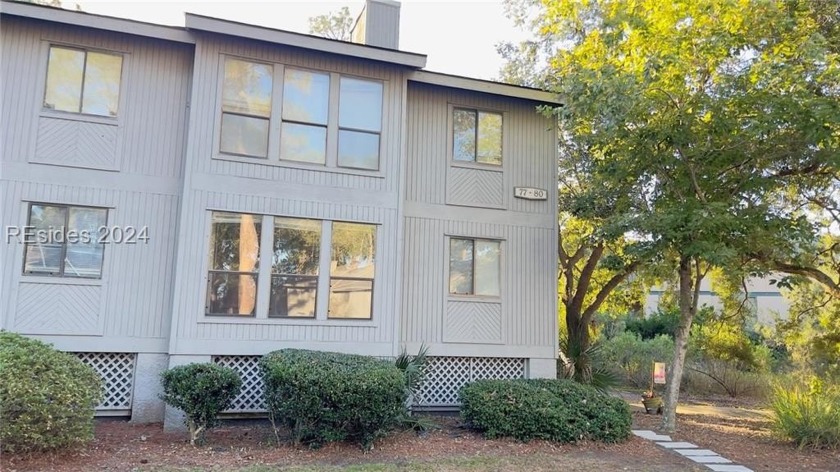 First-floor villa on South End of the Island in Broad Creek - Beach Home for sale in Hilton Head Island, South Carolina on Beachhouse.com