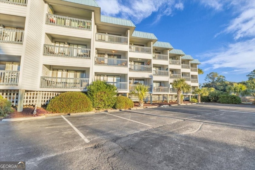 GATED COMMUNITY! BEACH ACCESS! This cozy 1bd/1ba beach condo is - Beach Condo for sale in Tybee Island, Georgia on Beachhouse.com