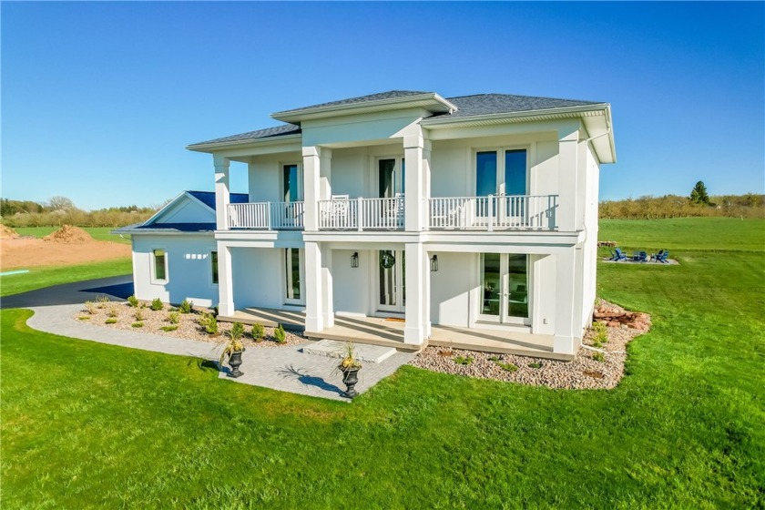 SPECTACULAR LAKE ONTARIO VIEW DREAM HOME! ARCHITECT DESIGNED - Beach Home for sale in Williamson, New York on Beachhouse.com