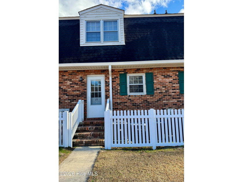 Move-In ready! Step into a lifestyle of tranquility in this 2 - Beach Townhome/Townhouse for sale in Washington, North Carolina on Beachhouse.com