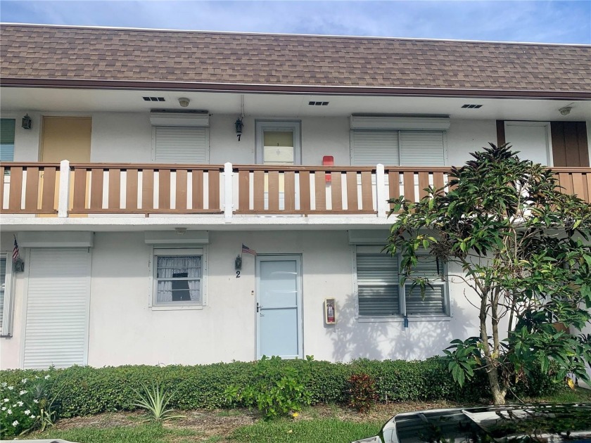 Priced to sell! Motivated Seller!
Furnishings can stay or go - Beach Condo for sale in Englewood, Florida on Beachhouse.com