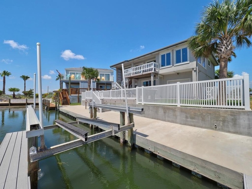 Discover the perfect blend of comfort and coastal charm in this - Beach Home for sale in Aransas Pass, Texas on Beachhouse.com