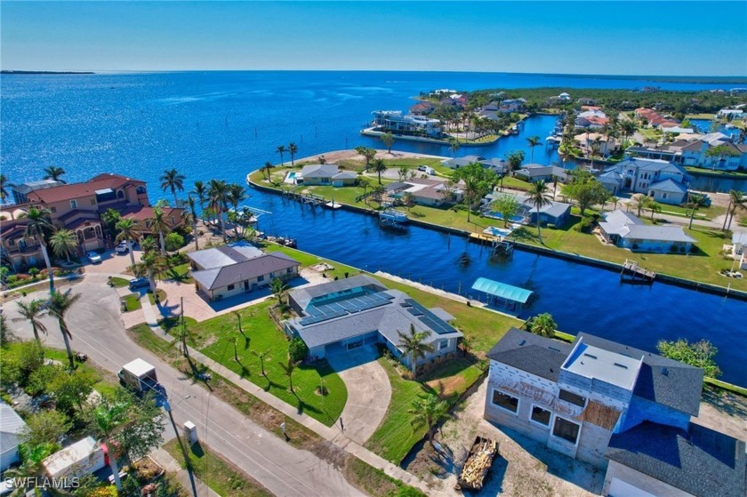 JUST REDUCED in a Great Location! Direct Gulf Access | - Beach Home for sale in Port Charlotte, Florida on Beachhouse.com