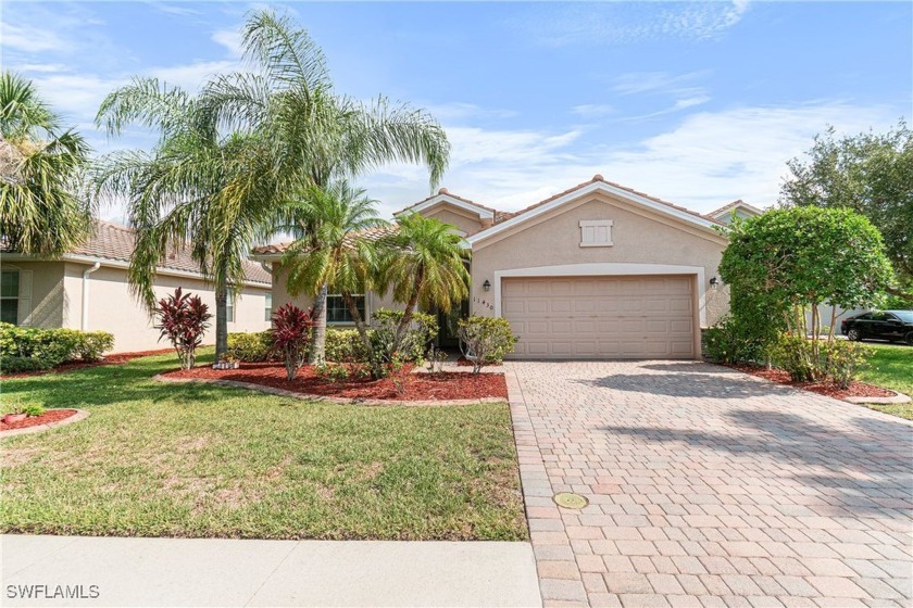 Welcome to this beautifully maintained Capri model home - Beach Home for sale in Lehigh Acres, Florida on Beachhouse.com
