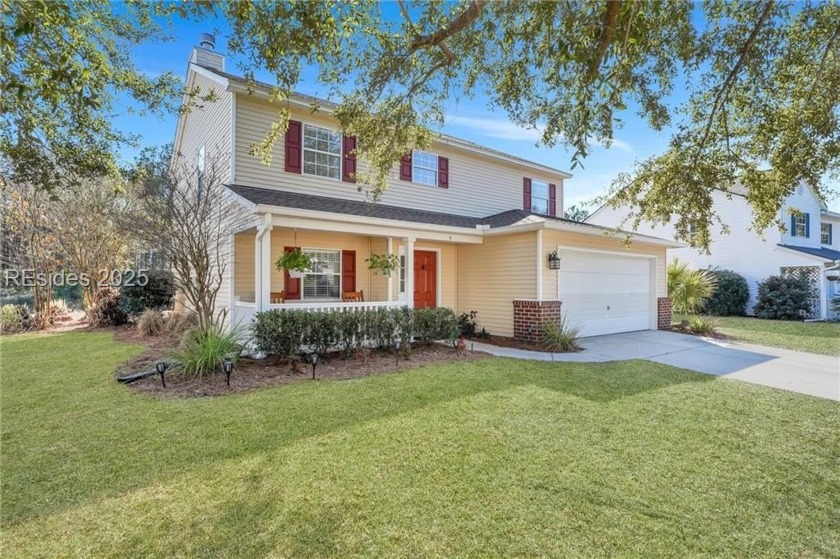 WATER views & a short golf cart ride to Old Town! Relax & expand - Beach Home for sale in Bluffton, South Carolina on Beachhouse.com