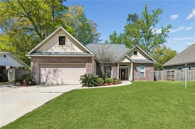 Bring your paddle board, kayak, RV and boat, this property is a - Beach Home for sale in Mandeville, Louisiana on Beachhouse.com