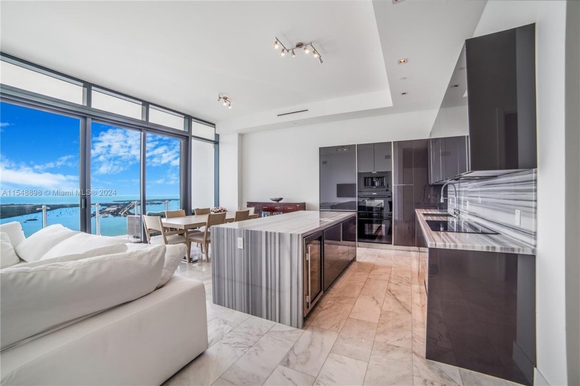 Experience mesmerizing views of Biscayne Bay and the city - Beach Condo for sale in Miami, Florida on Beachhouse.com