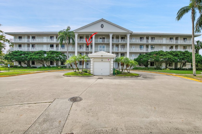 Very light and bright with amazing views!This is a 2 bedroom 2 - Beach Condo for sale in West Palm Beach, Florida on Beachhouse.com