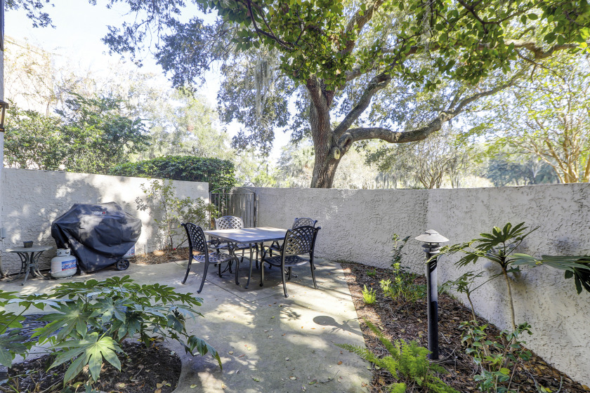 898 Ketch Court-Steps to Harbourtown, pool & dining, Shopping & - Beach Vacation Rentals in Hilton Head Island, South Carolina on Beachhouse.com