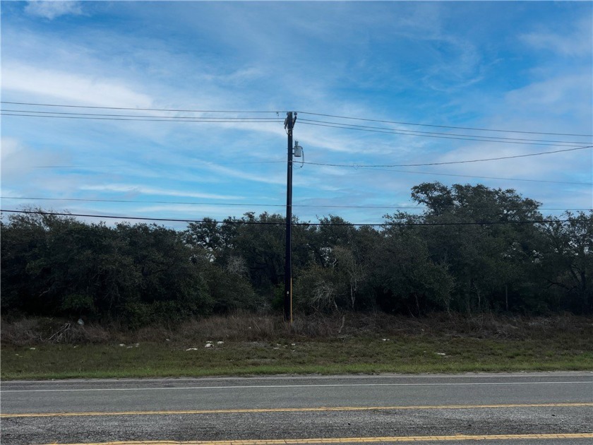 Prime location! Over 5.5 acres zoned for mixed use on FM 3036 - Beach Acreage for sale in Rockport, Texas on Beachhouse.com