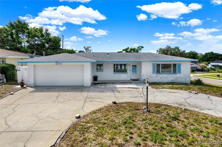 Discover the charm and comfort of this delightful 3 bedroom, 3 - Beach Home for sale in Seminole, Florida on Beachhouse.com