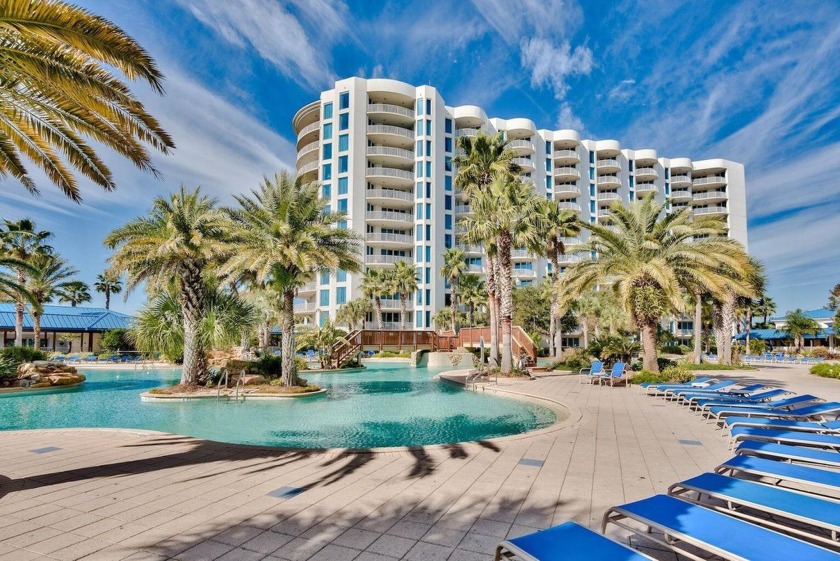 Condo living at its finest! The Palms of Destin is a one of a - Beach Condo for sale in Destin, Florida on Beachhouse.com