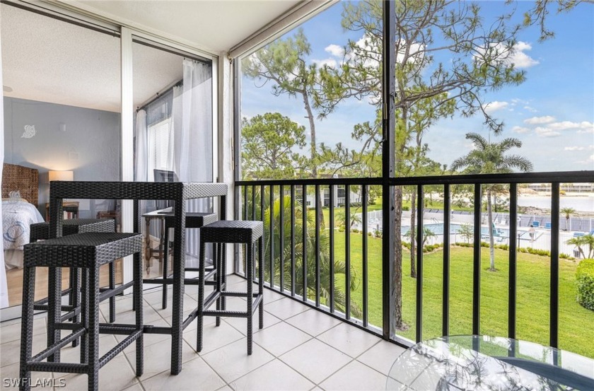 TURNKEY condo in Bonita Pines, 2-bedroom, 2-bathroom featuring - Beach Condo for sale in Bonita Springs, Florida on Beachhouse.com