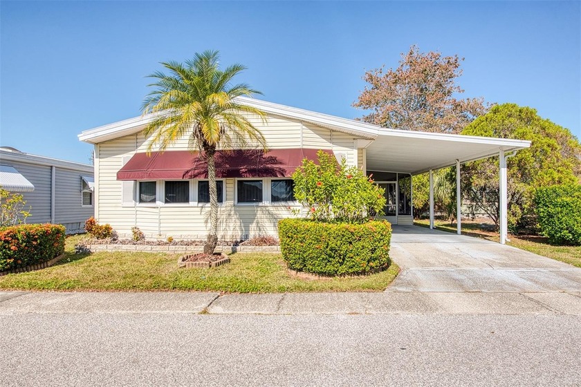 Just Listed in Gull-Aire Village (55+ Community) - Modern - Beach Home for sale in Oldsmar, Florida on Beachhouse.com