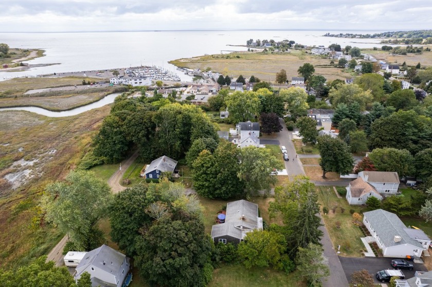 Enchanting Waterfront Retreat in Guilford, CT Discover the - Beach Home for sale in Guilford, Connecticut on Beachhouse.com