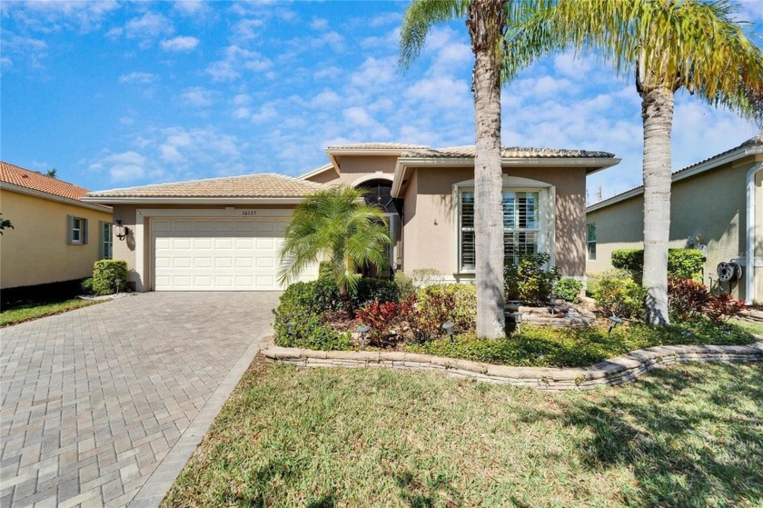 Spectacular FULLY FURNISHED  GENOVA model with both WATER and - Beach Home for sale in Wimauma, Florida on Beachhouse.com
