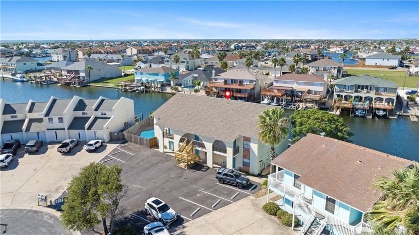 This stunning canal front condo is perfectly located for a - Beach Condo for sale in Corpus Christi, Texas on Beachhouse.com