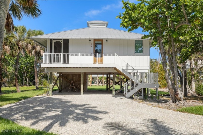 Welcome to 773 Cardium! A charming near-beach bungalow located - Beach Home for sale in Sanibel, Florida on Beachhouse.com