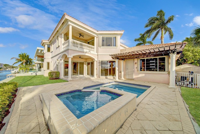 Introducing a waterfront hidden gem in prime Boca Raton, FL - Beach Home for sale in Boca Raton, Florida on Beachhouse.com