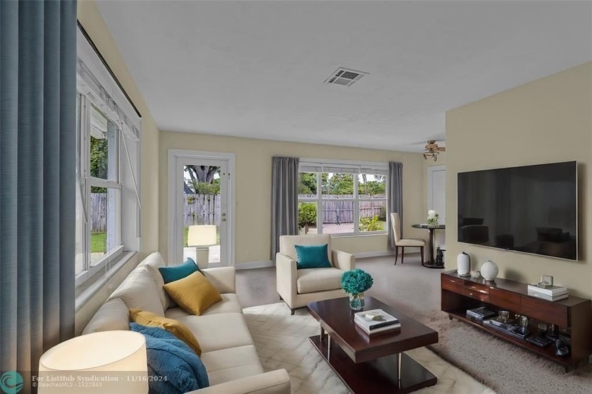 Attention Nature Lovers! Delightful home with major - Beach Home for sale in Fort Lauderdale, Florida on Beachhouse.com